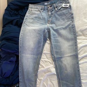 Light wash old navy skinny jeans